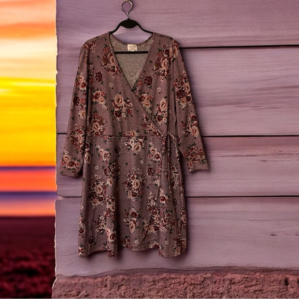 Ultra Flirt Plus Heather Light Purple Floral Print Knit Dress